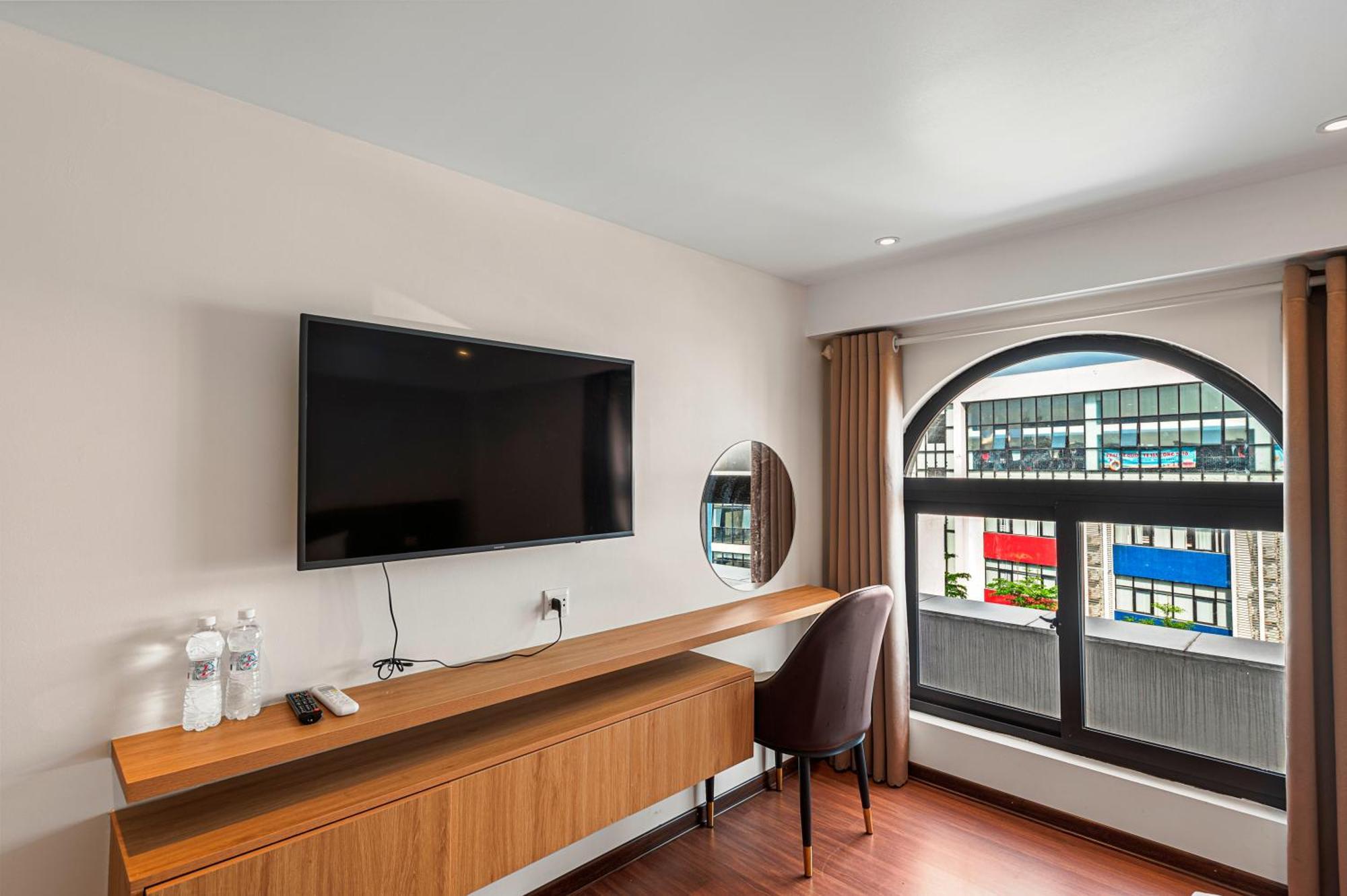 Harmony Halong Hotel Ха Лонг Екстериор снимка